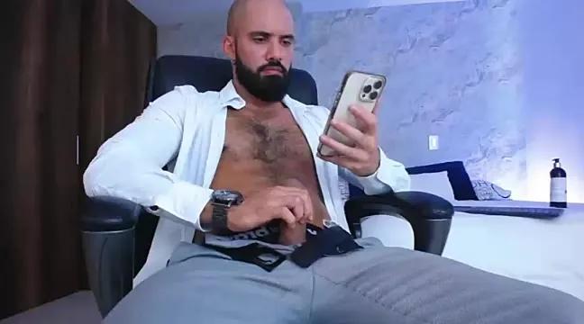 alex_wolf_ on StripChat