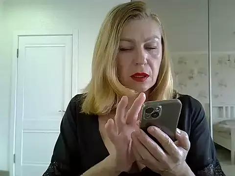 Alexandra-Rosee on StripChat