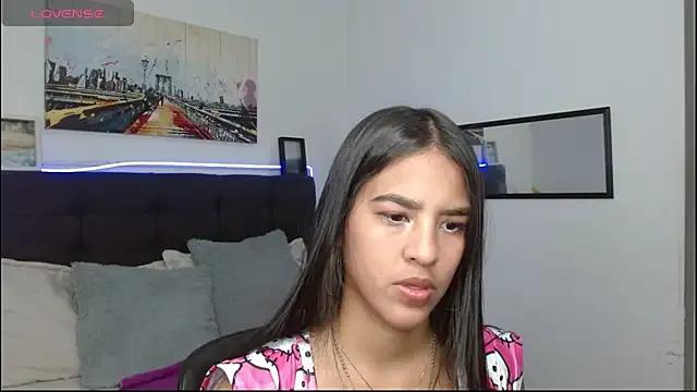 alexandraclaire9 — show ass