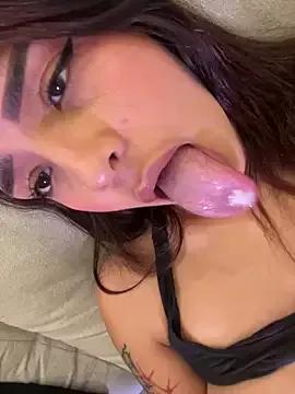 Alice_surprise on StripChat