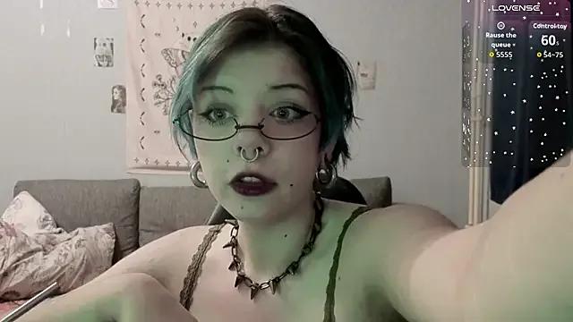 Alice_Zev on StripChat