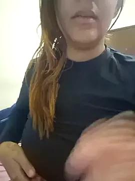 AliceRuivinha2 on StripChat