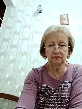 AlikaSwan5821 on StripChat