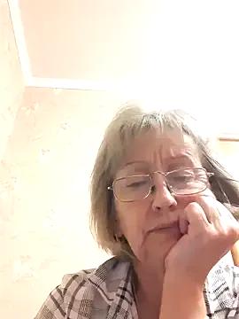 AlikaSwan5821 on StripChat