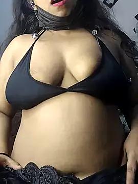 Alina_hot00 on StripChat