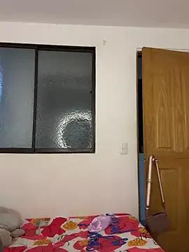 Alisha-Bond on StripChat