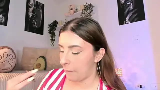 Alissonroses on StripChat