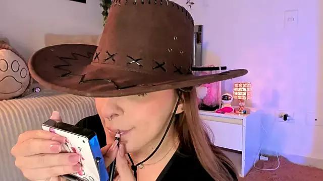 Alissonroses on StripChat