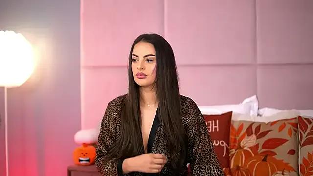 AlmaLuv on StripChat