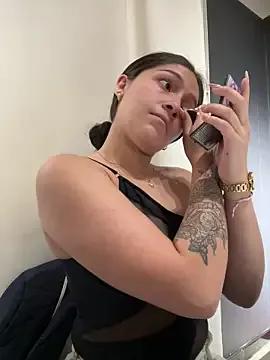 Alyha_Cortes on StripChat