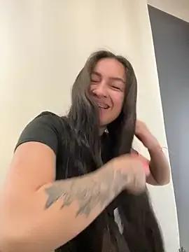 Alyha_Cortes on StripChat