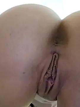 AmethystFoxx on StripChat