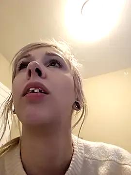 AmethystFoxx on StripChat