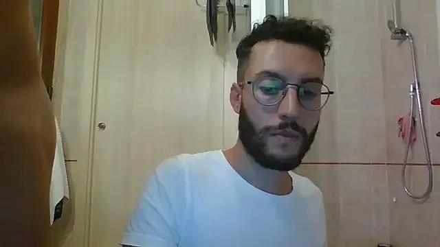 Amicisegreti on StripChat