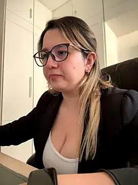 amooraaamoon on StripChat