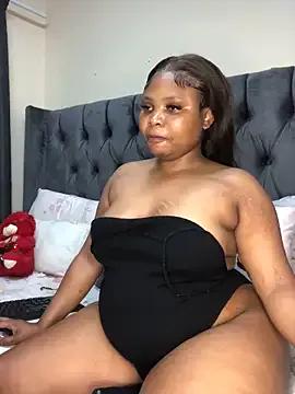 Anaelle24 on StripChat