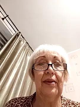 Anatolia5961 on StripChat