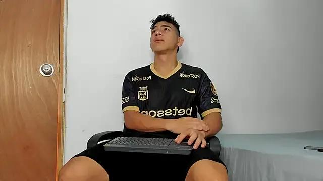 andrew_rose_ on StripChat