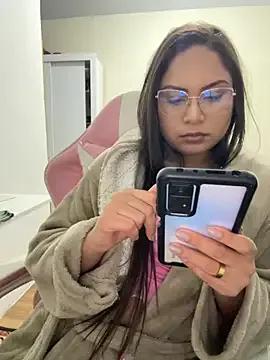 AngelBrazil_Ofc on StripChat