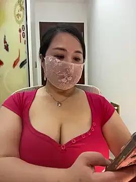 Angie_88 — 2Breast exposed for 2 minutes in t