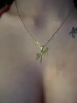 Anita-vega — FINGERING PUSSY + SPANK MY LITTLE ASS