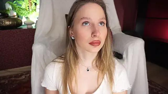 AnnLevine on StripChat