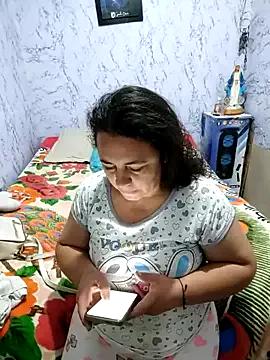 Anny_37 on StripChat