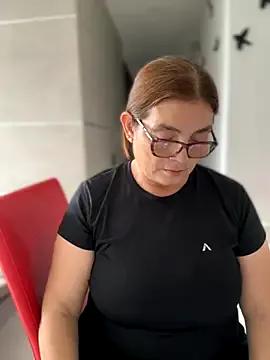 AntonellaVioleta on StripChat