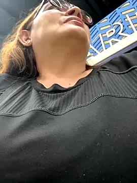 AntonellaVioleta on StripChat