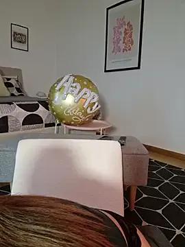 AryaSummersReal on StripChat