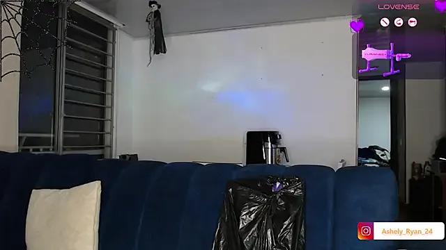 ashely_ryan24 on StripChat
