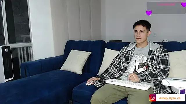 ashely_ryan24 on StripChat