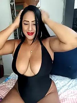 ashley69_brown on StripChat