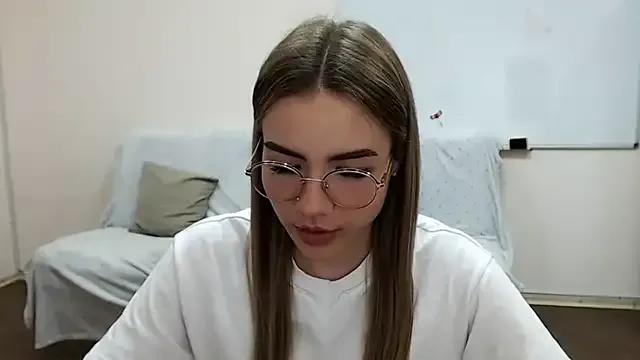 aSingleOne on StripChat