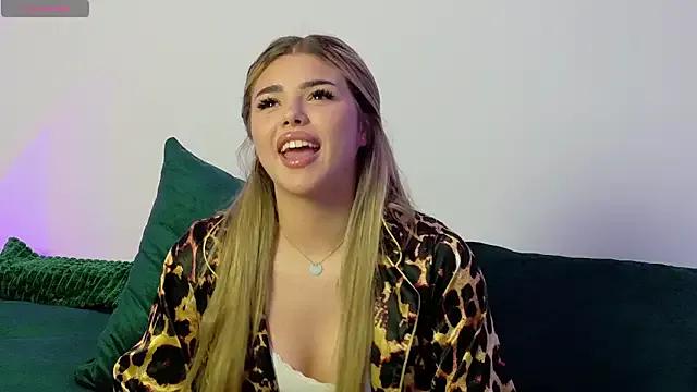 BabyZoey_ on StripChat