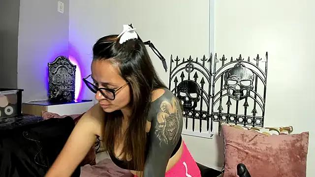 beauti_wild25 on StripChat