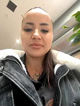 beautydiamond — Flash tits around pipples