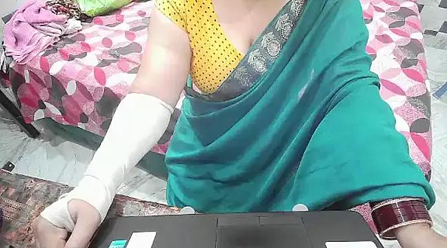 bhabhi_jaan11 on StripChat