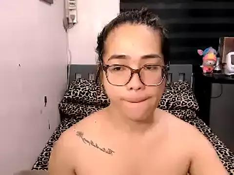 BIG_SAUSAGE_69 on StripChat