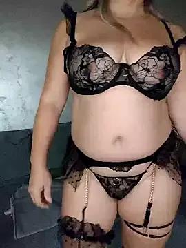 BigAssmom_1 on StripChat
