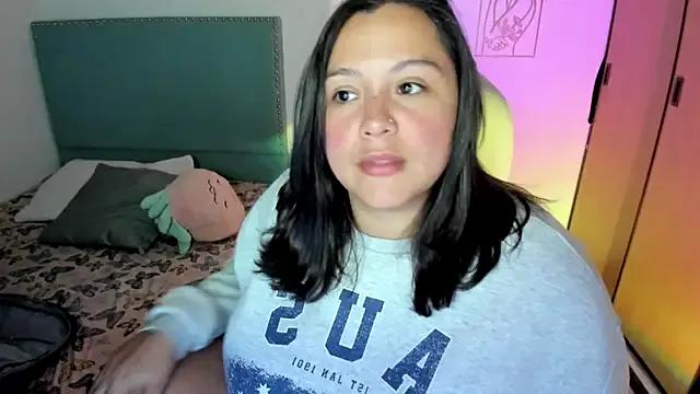 bigbooty-30 on StripChat