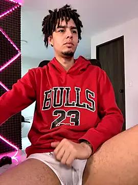 bigryann23 on StripChat