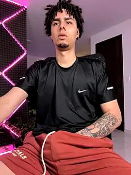 bigryann23 — HUGE SQUIRT OG MILK