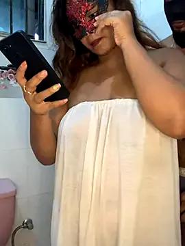 blackrose02 on StripChat