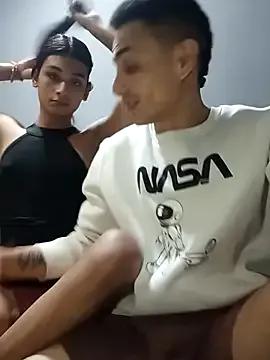 ble_wilos on StripChat