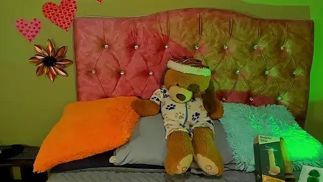 blue_violette_ on StripChat