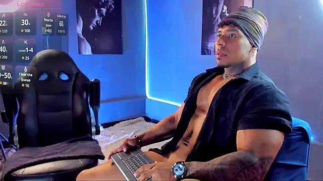 bradley_smith on StripChat