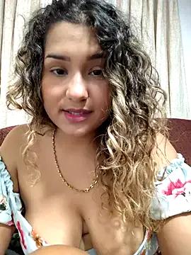 BrendaGirs on StripChat