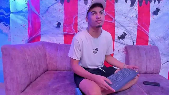 Brownie_Lovers on StripChat