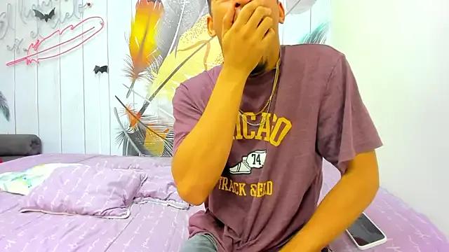 Brownie_Lovers on StripChat